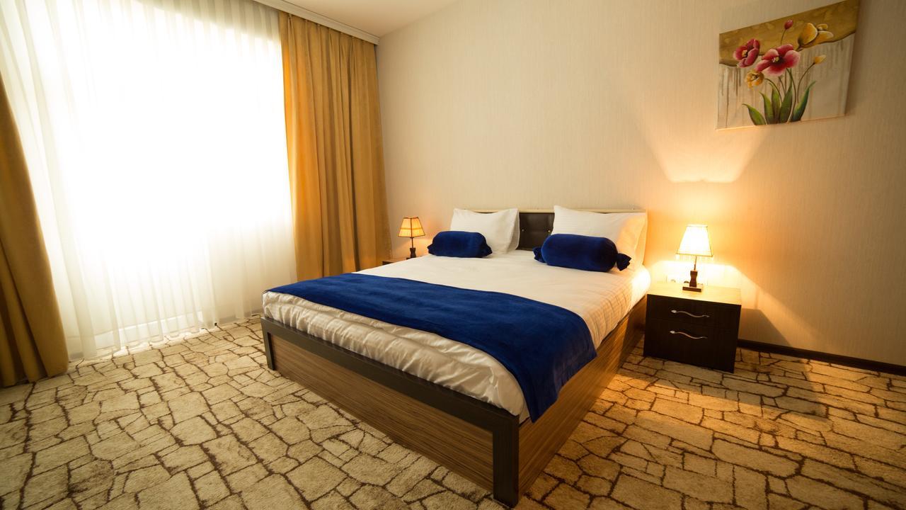 New City Hotel Masazir Eksteriør billede