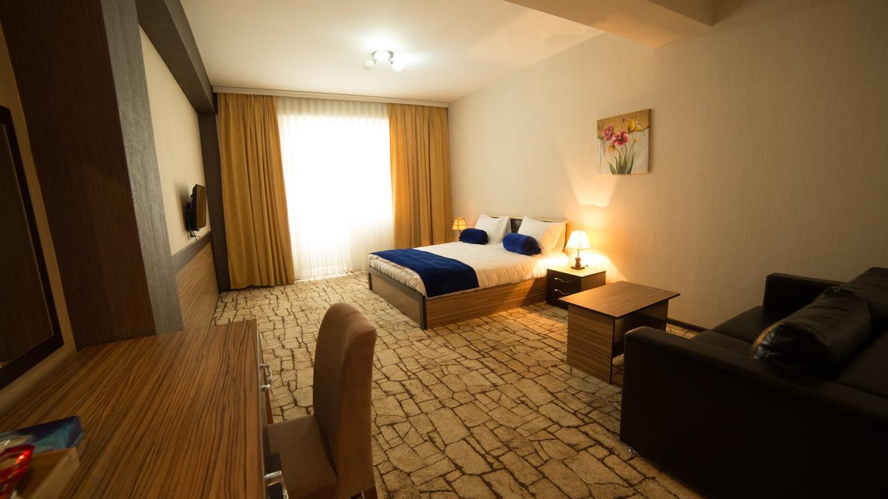 New City Hotel Masazir Eksteriør billede